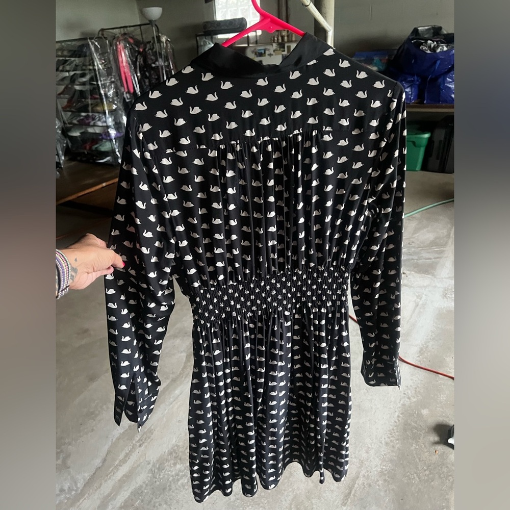 Kate Spade Black and White Swan Print Dress size medium - Picture 6 of 6